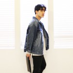 Holly hole denim jacket